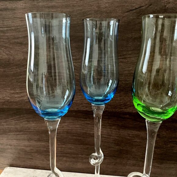 Hand Blown Studio Art Glass Four Twisted Stem Champagne Glasses Blue Green 12.5 - Picture 4 of 4